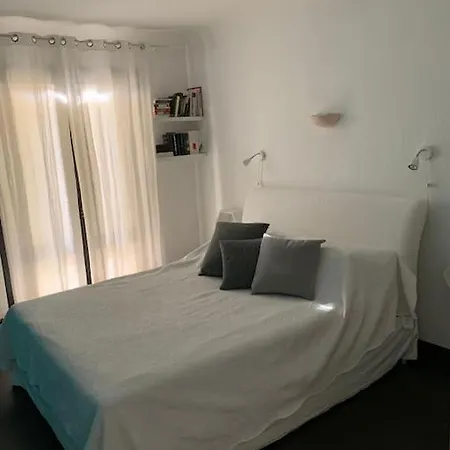 Moderne Avec Vue Canigou
