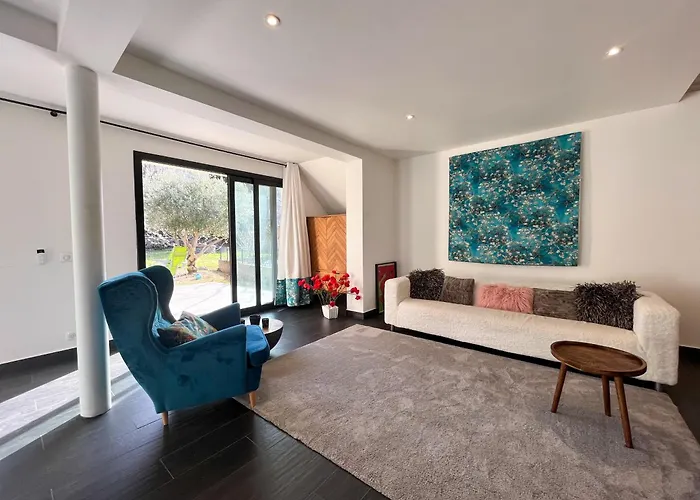 Moderne Avec Vue Canigou Vernet-les-Bains